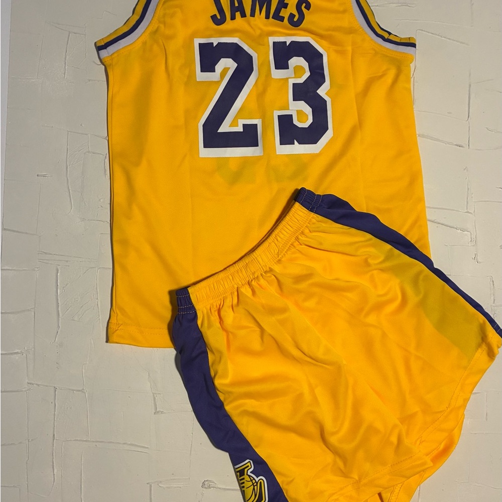 Youth 5T LeBron set